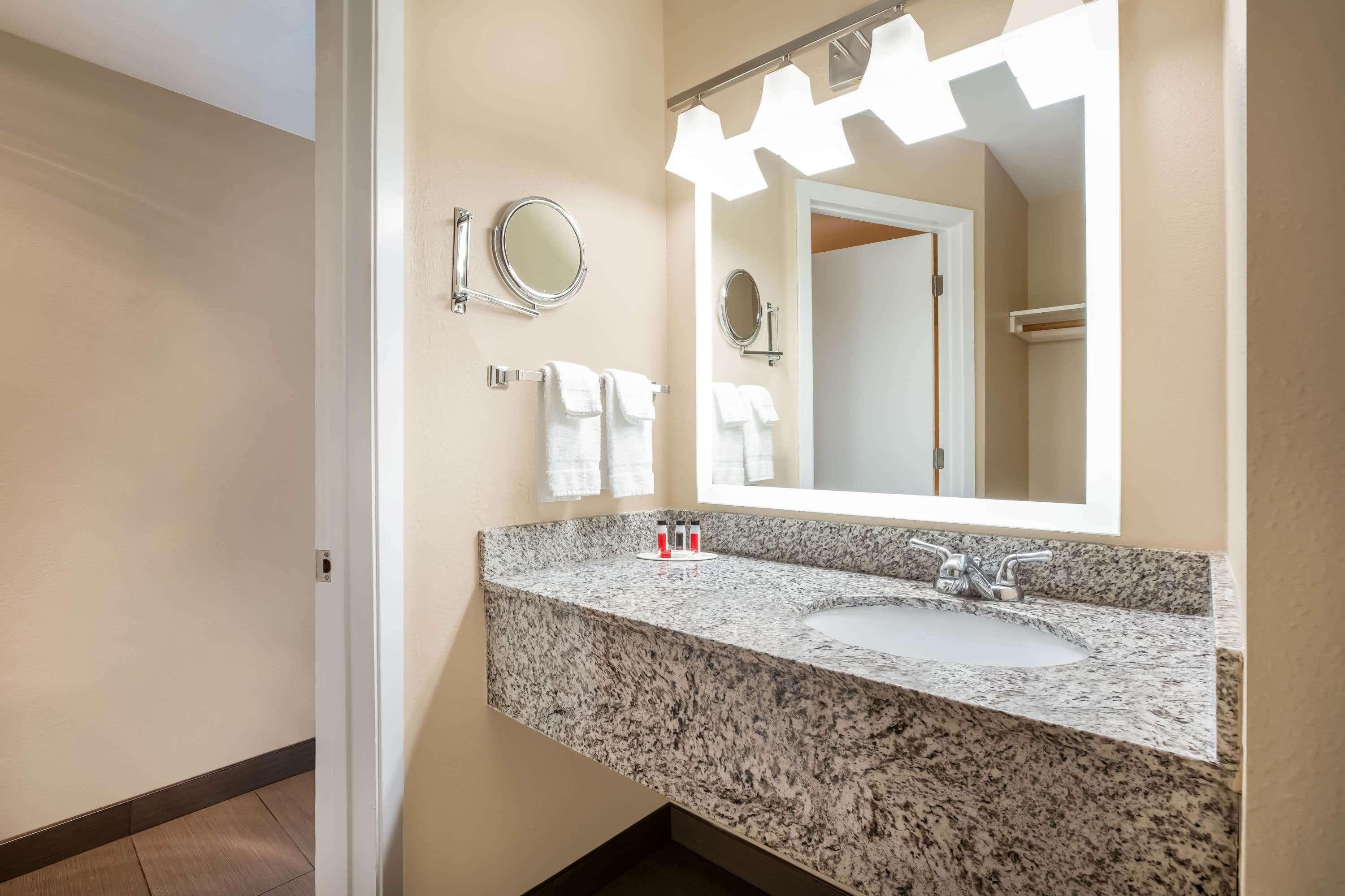 Baymont By Wyndham Tri-Cities/Kennewick Wa Ξενοδοχείο Εξωτερικό φωτογραφία